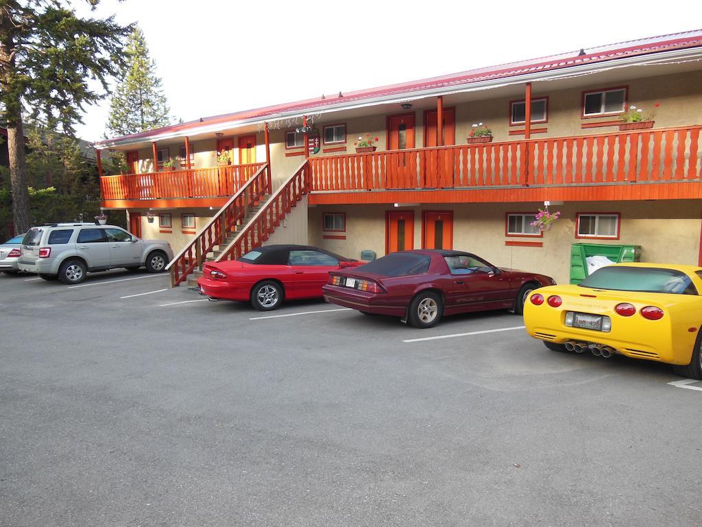 Motel Bo Radium Radium Hot Springs Bagian luar foto