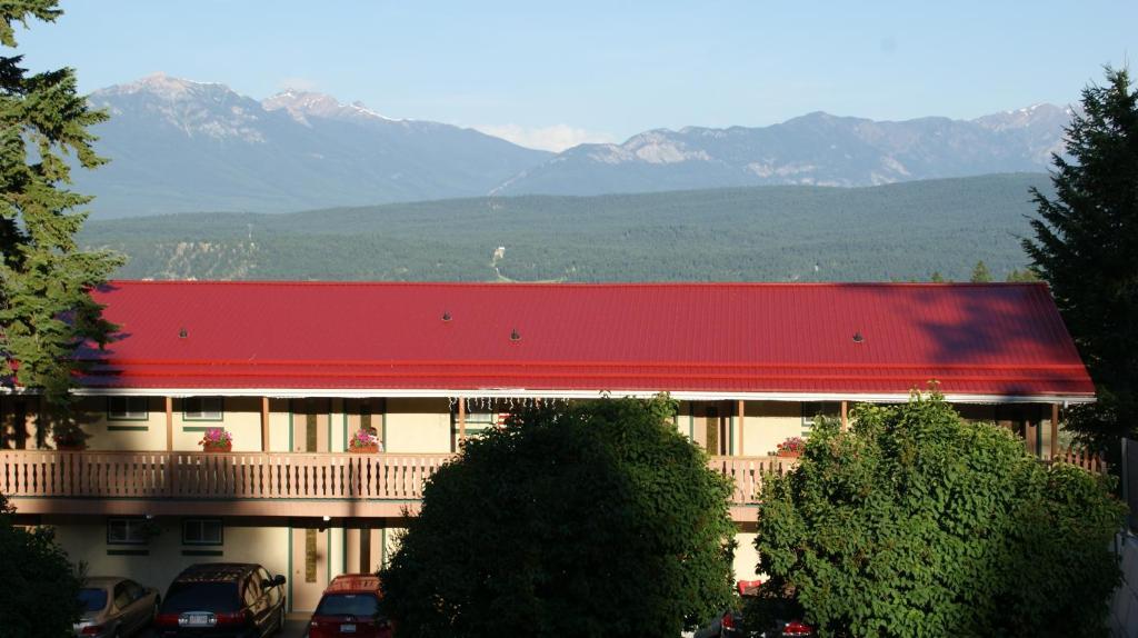 Motel Bo Radium Radium Hot Springs Bagian luar foto