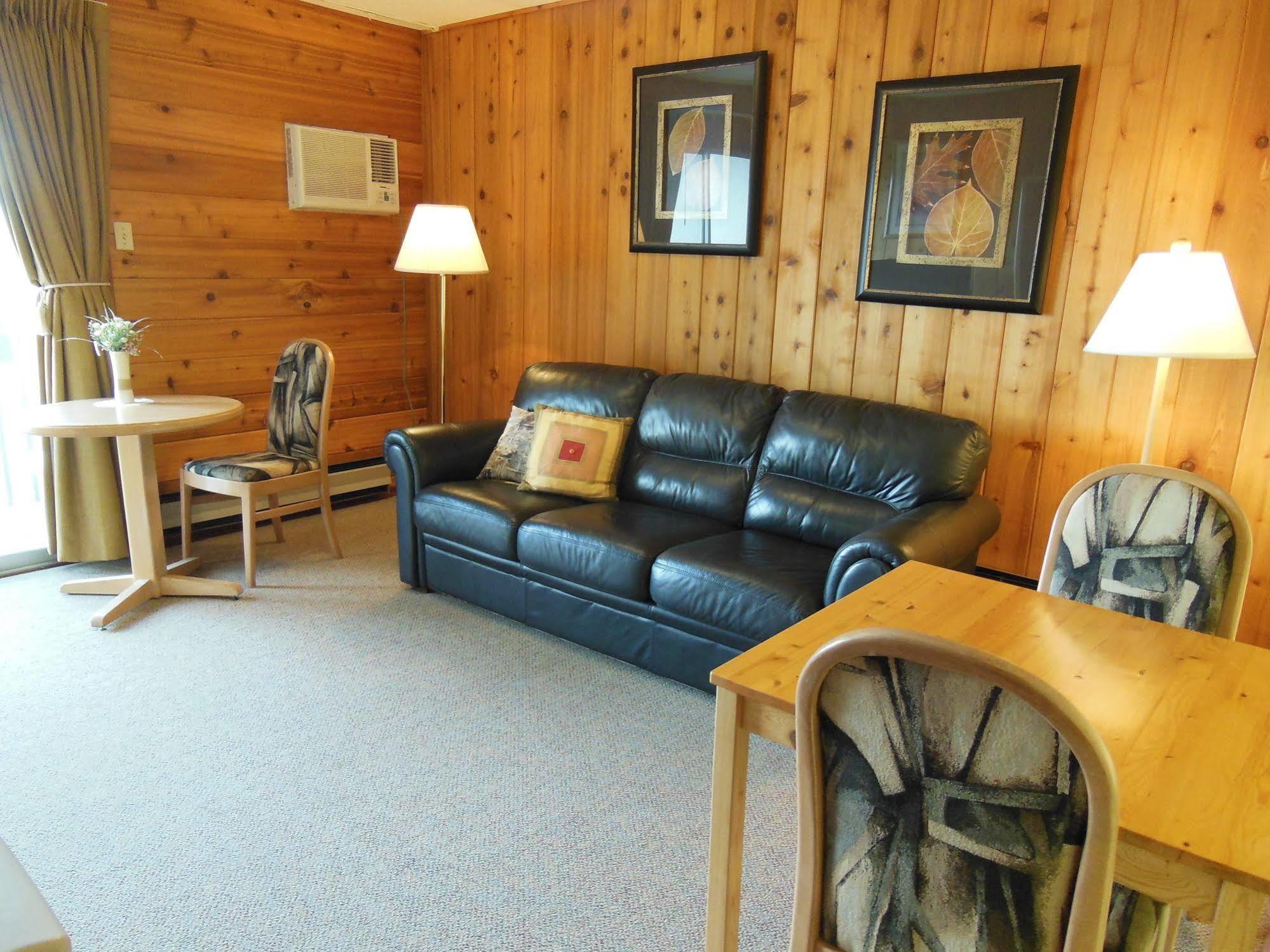 Motel Bo Radium Radium Hot Springs Bagian luar foto
